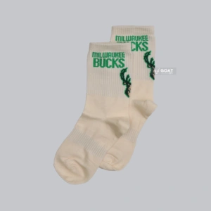 جوراب ساق بلند کرم رنگ، طرح Milwaukee Bucks.